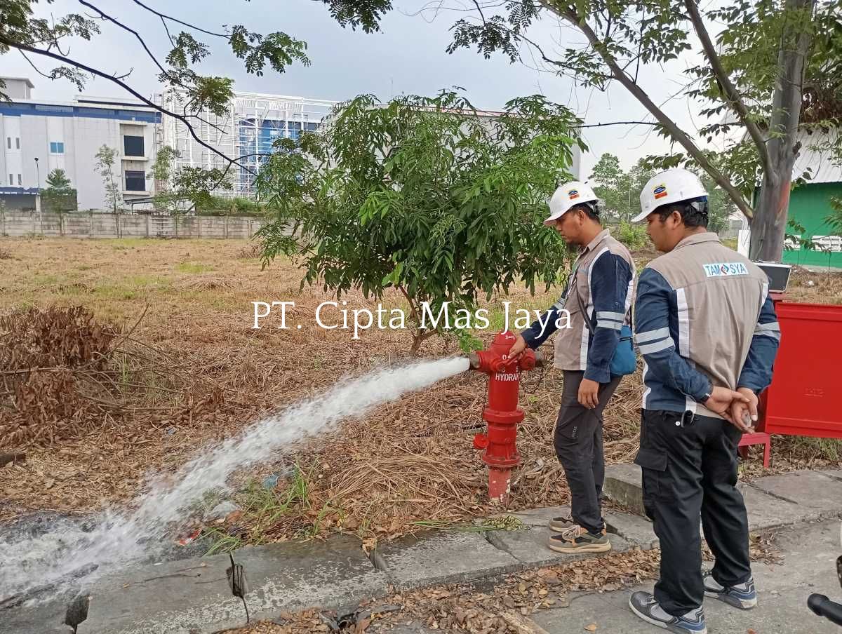 Riksa Uji Hydrant